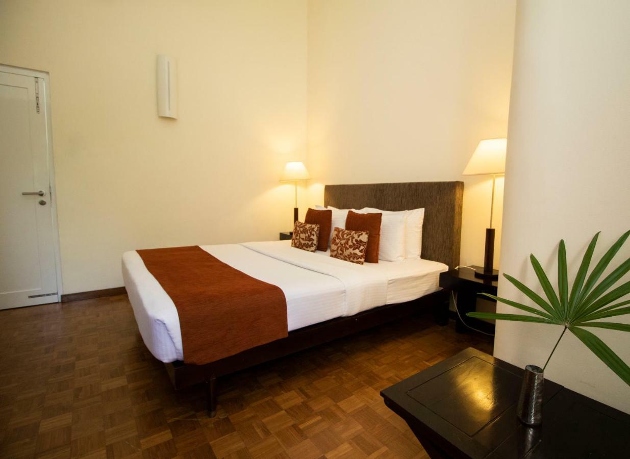 Colombo House By Ceilao Villas エクステリア 写真
