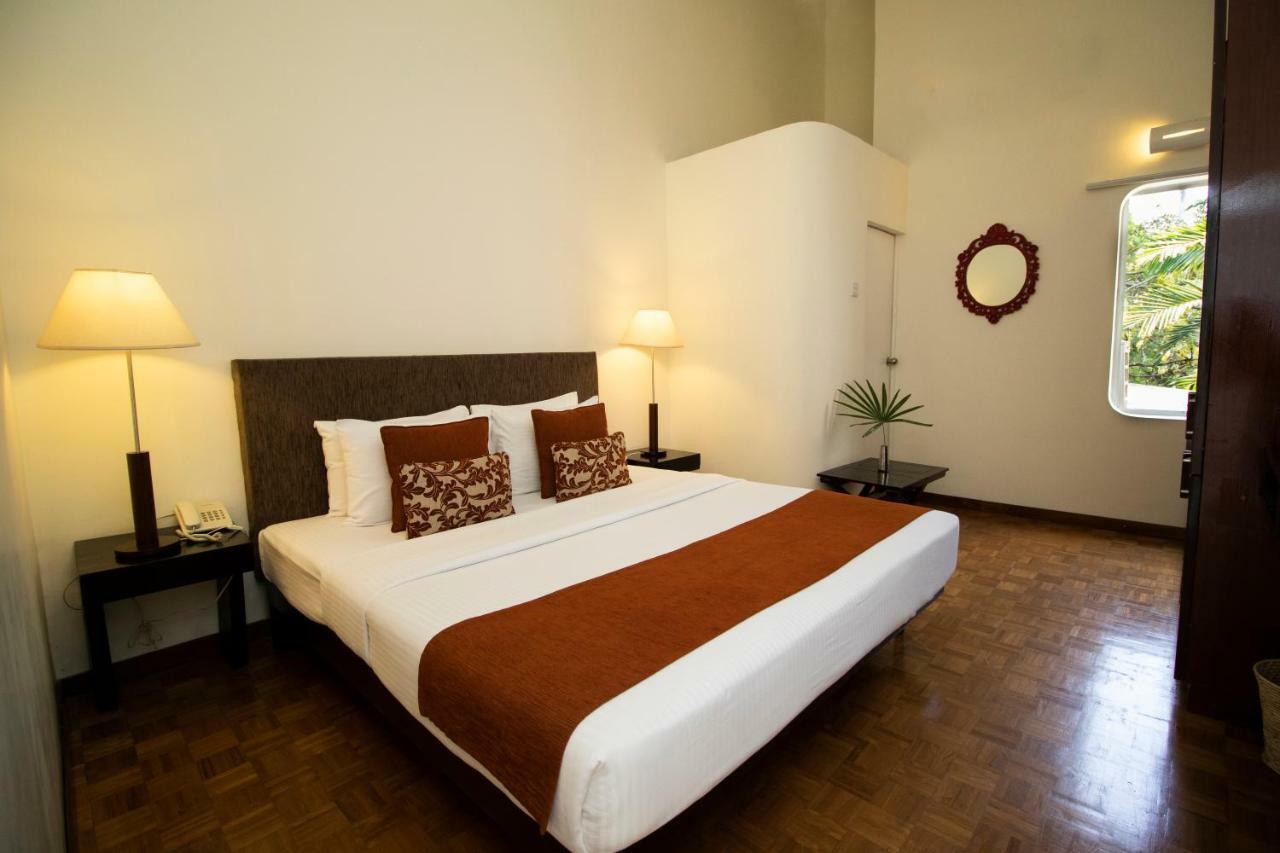 Colombo House By Ceilao Villas エクステリア 写真
