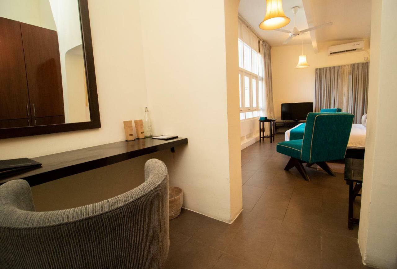 Colombo House By Ceilao Villas エクステリア 写真